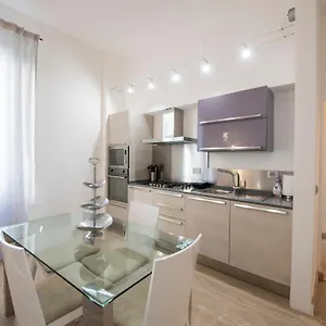 signoria-luxury-apartment.it-tuscanyhotel.com/