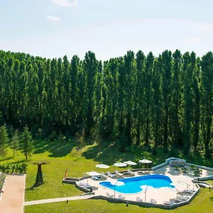 Ibis Styles Milano Est 4* Сеттала